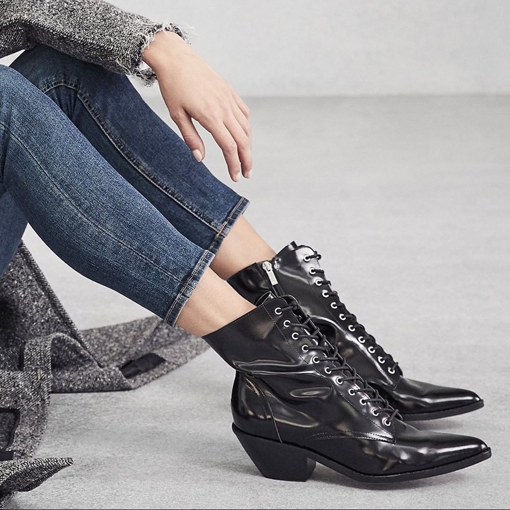 Marc Fisher Patent Black Lace Up Bowie Boots 👢